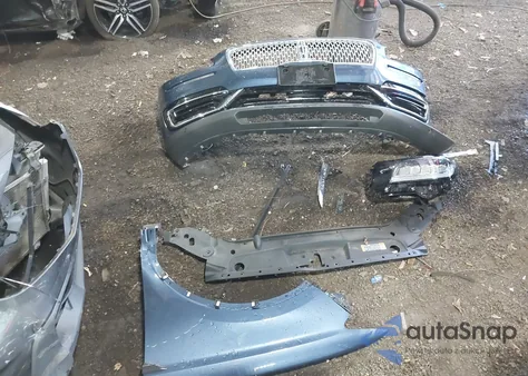 2019 Lincoln Nautilus Reserve z USA, uszkodzony, nr VIN 2LMPJ8LP9KBL46911